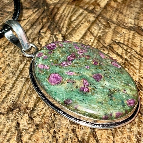 Corundum Ruby Fuchsite Pendant 2” - Picture 10 of 13